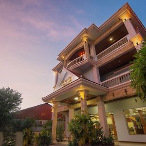 Dv Angkor Villa